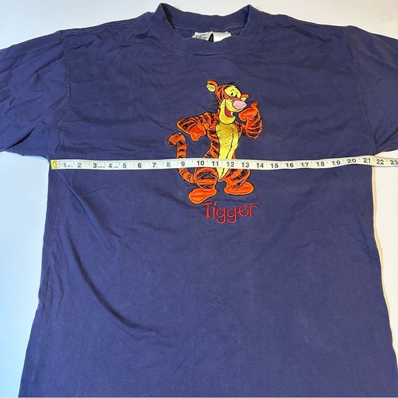 Vtg 90s Disney Store Tigger Winnie The Pooh T-Shirt Embroidered Applique - Picture 4 of 6